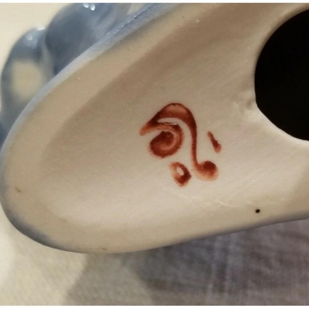 Pair‎ Of 2 Vintage Koi Fish Figurines Marked. 3.75
